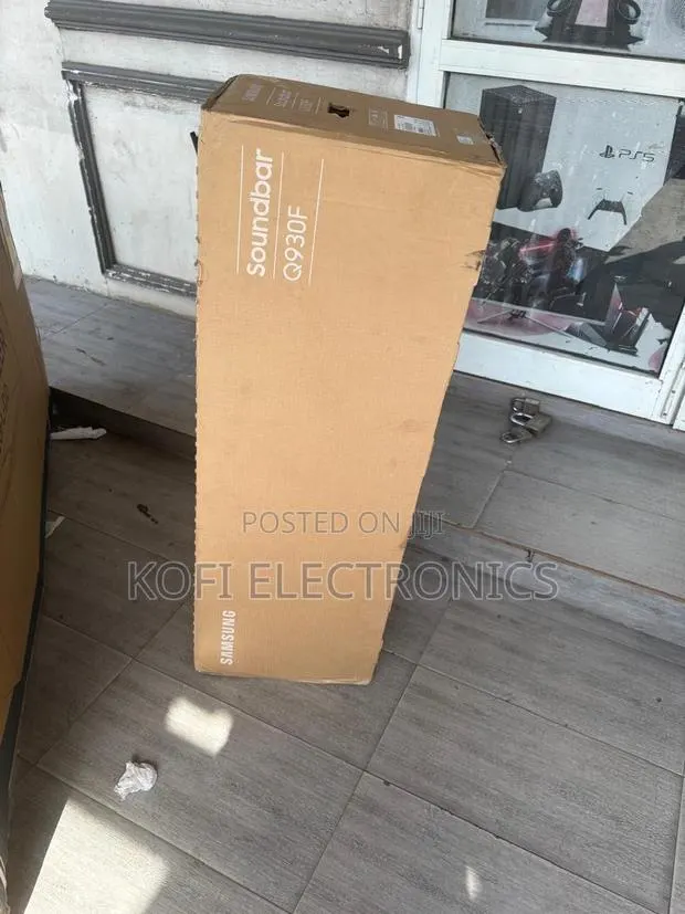 Samsung Q930f Sound System Premium Surround Sound Experience · Photo 1