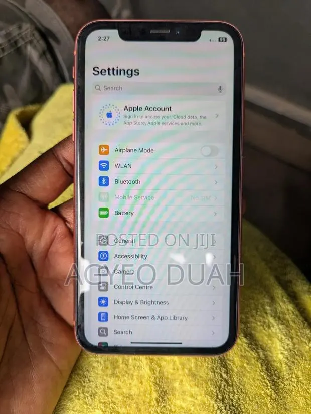 New Apple iPhone XR 128 GB Orange · Photo 1