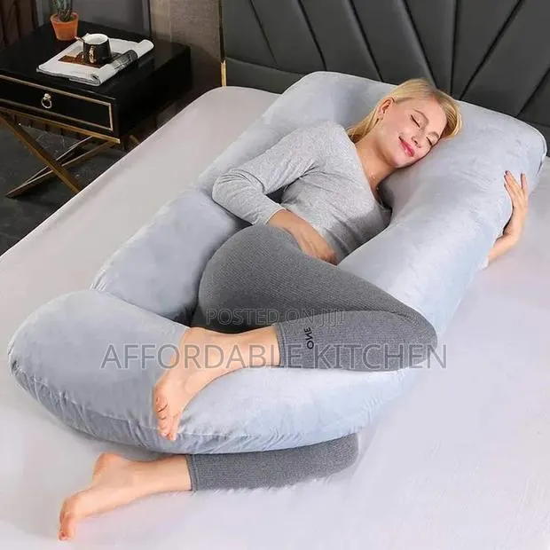 Pregnancy Pillow · Photo 1
