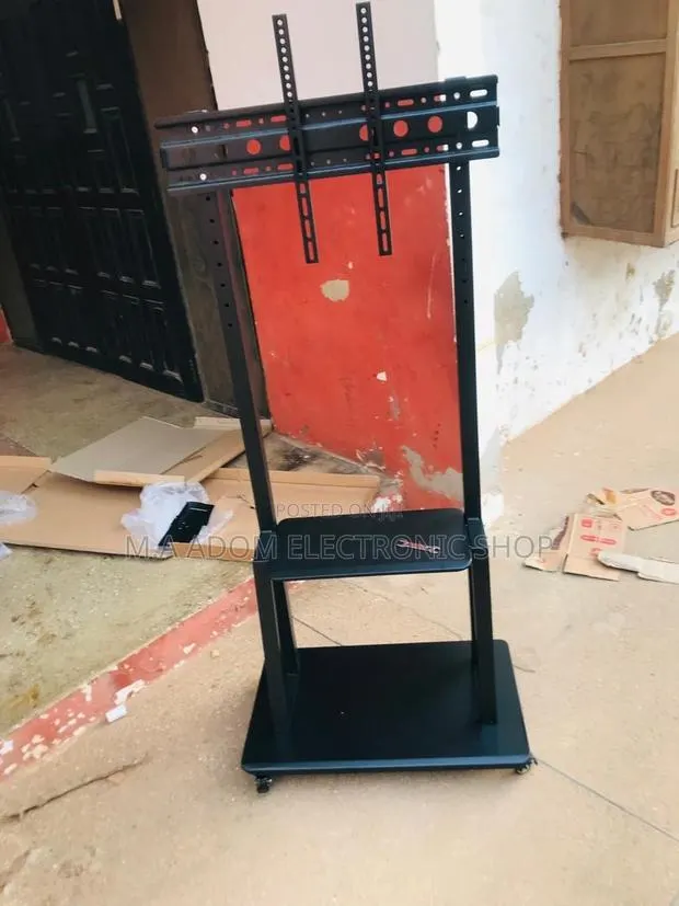 Motile Led Tv Cabinet Can Fix Tv From 32”-70” · Photo 1