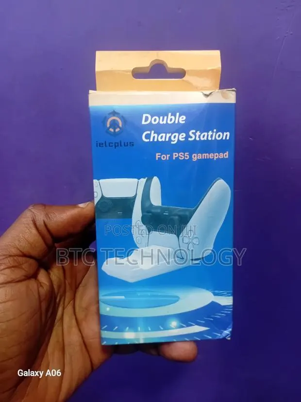 Ps5 Double Charger Station for Game Pad · Photo 1