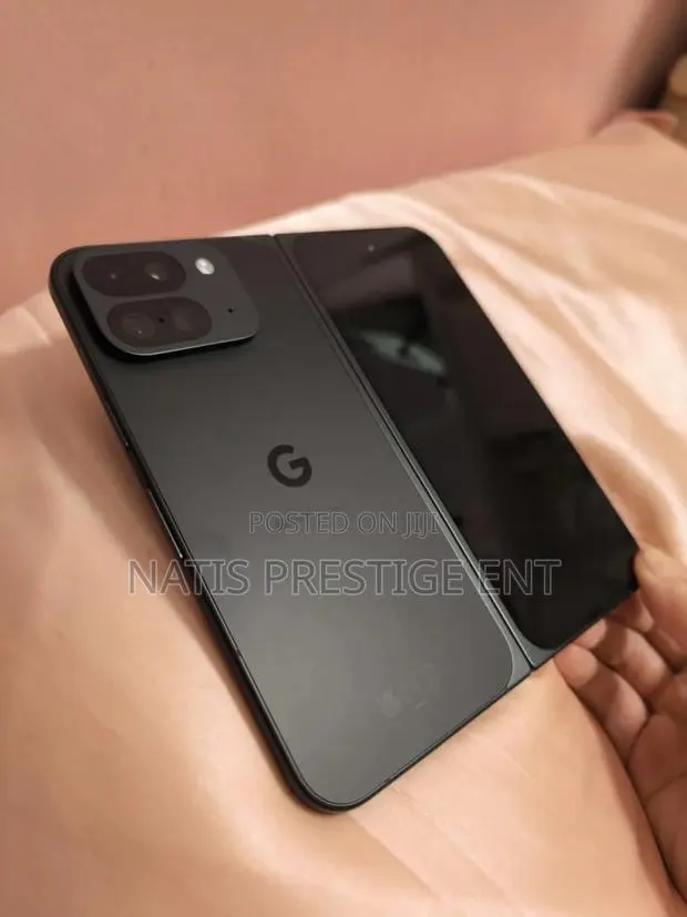 New Google Pixel 9 Pro Fold 256 GB Black · Photo 1
