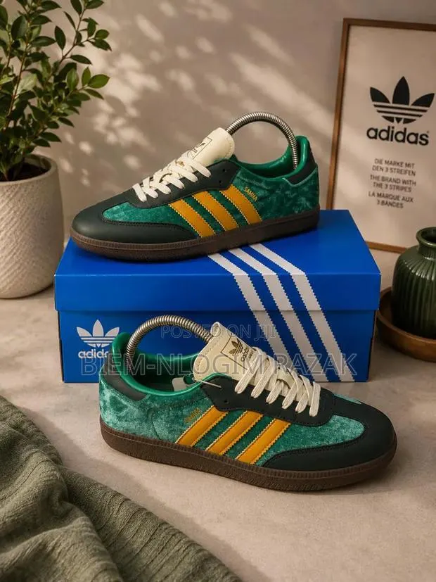 High Quality Adidas Sneakers Available in Stock · Photo 1