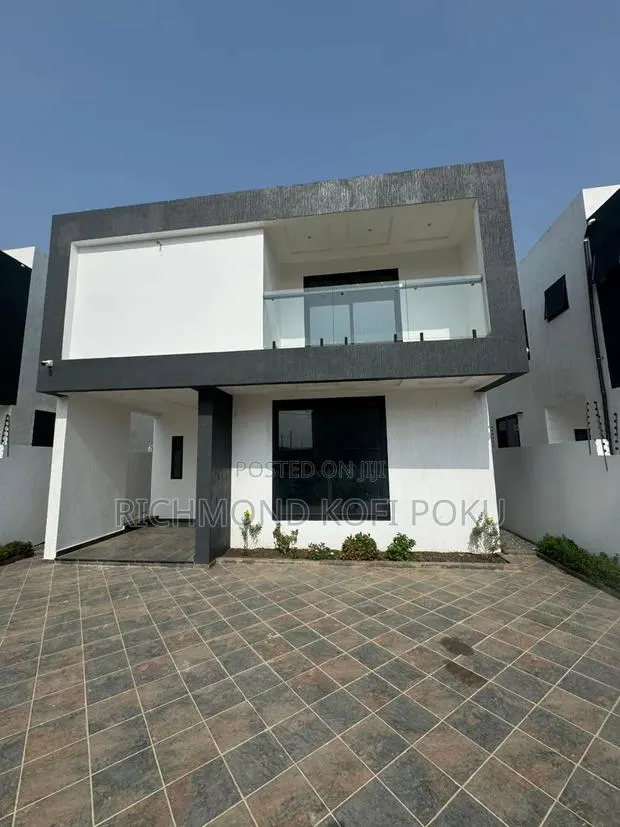 5bdrm House in Kofis Realty, Regimanuel Gray Estates for sale · Photo 1