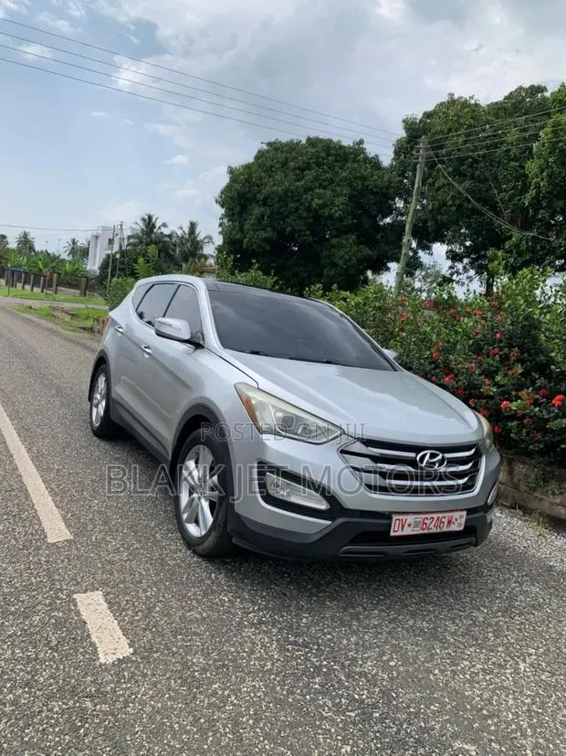 Hyundai Santa Fe Sport 2.0T 2013 Silver · Photo 1