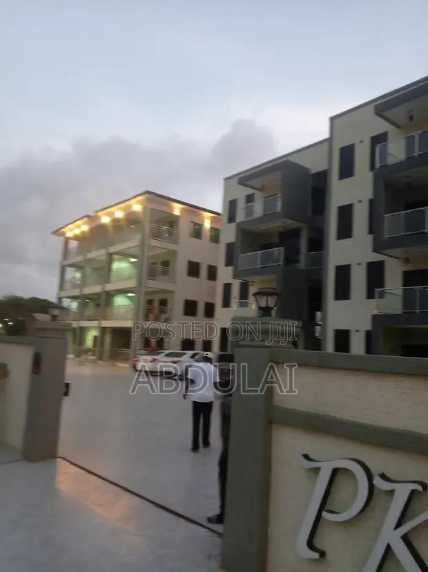 Lexus 3 Bedrooms Apartment Haatso Rabbit · Photo 1