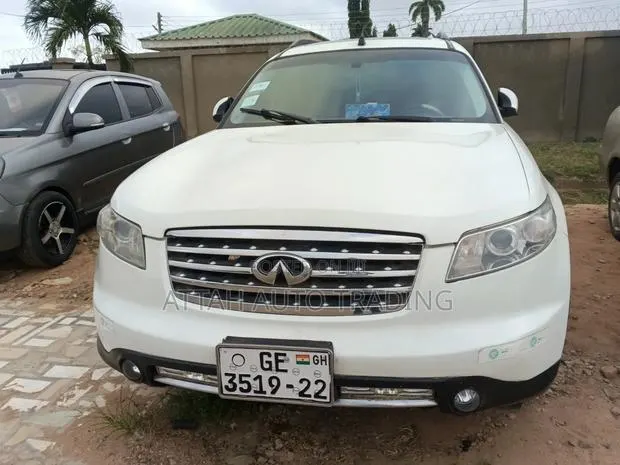 Infiniti FX 2010 White · Photo 1