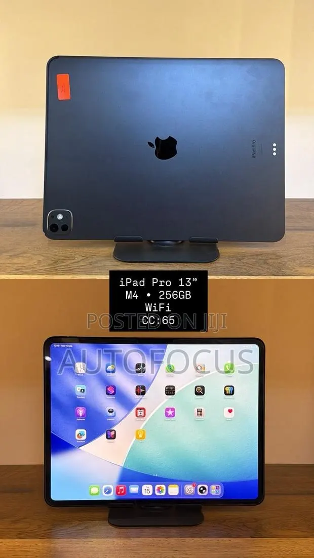 Apple iPad Pro 13 (2024) 256 GB Gray · Photo 1