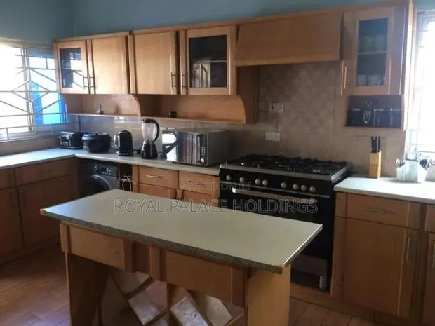 Furnished 3bdrm House in East Legon for rent · Photo 1