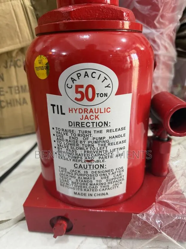 50Ton Heavy Duty Hydraulic Jack · Photo 1