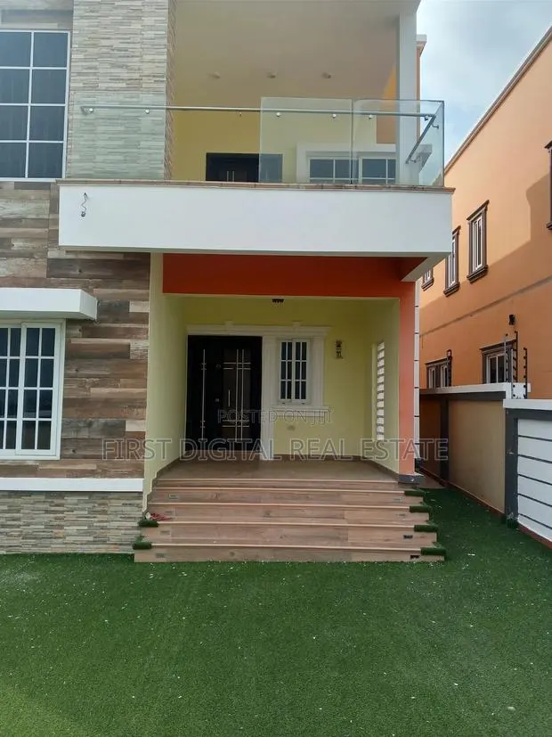 4bdrm House in First Digital Real, West Hills Mall Area for rent · Photo 1