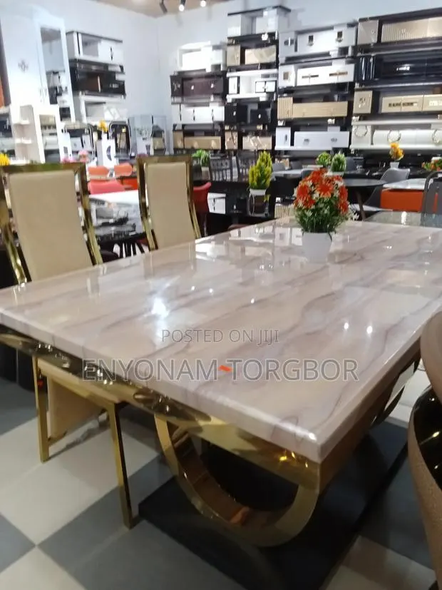Dining Table and Chair · Photo 1