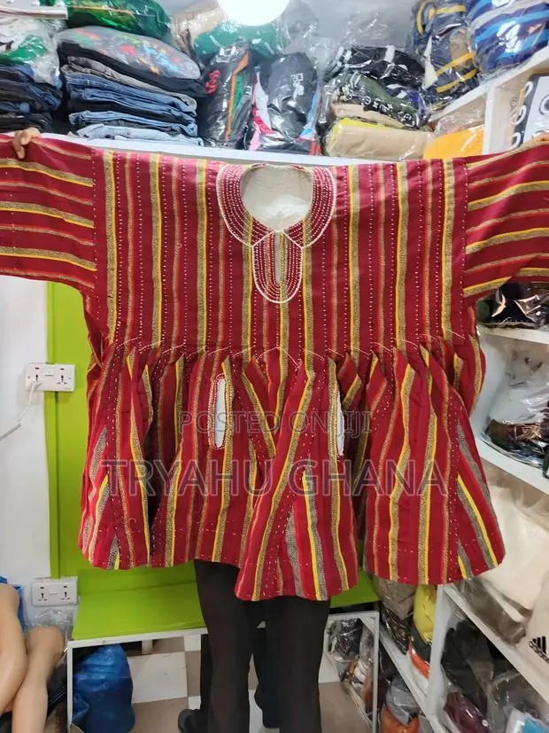 Showcase Your Heritage With Pride in Original Smocks/Fugu · Photo 1