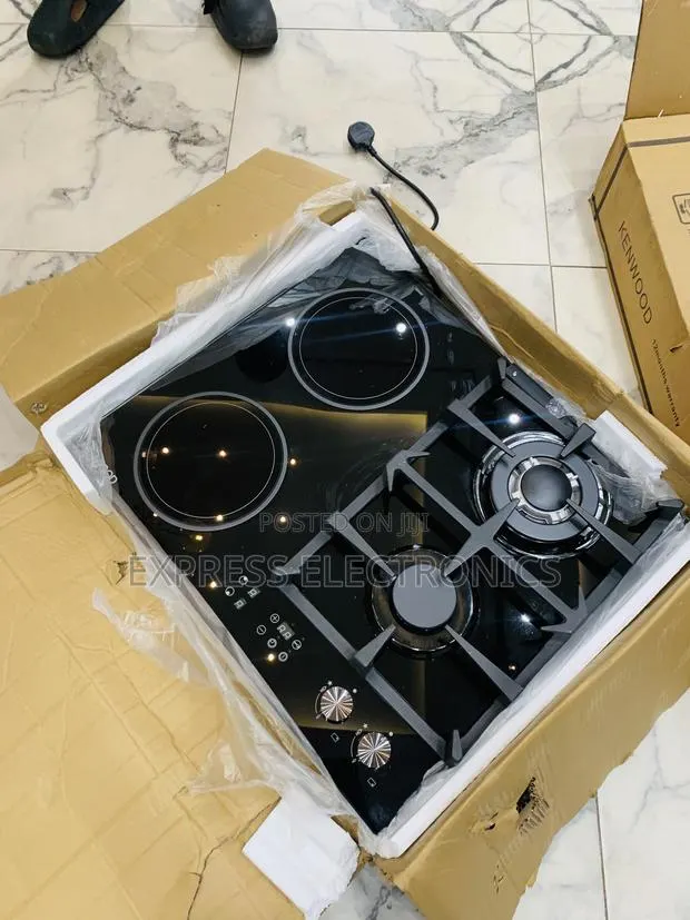 Ultra Modern Sleek Kenwood Gas Electric 2-2 Stove Built In · Photo 1