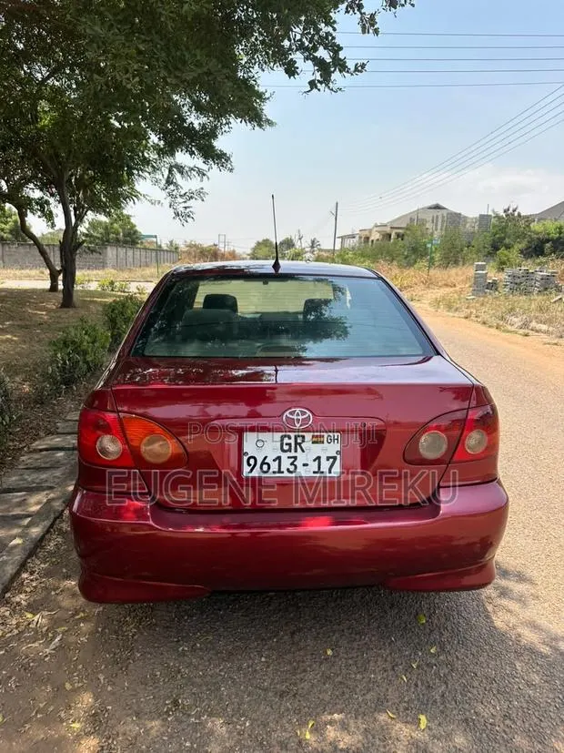 Toyota Corolla 2007 Red · Photo 1