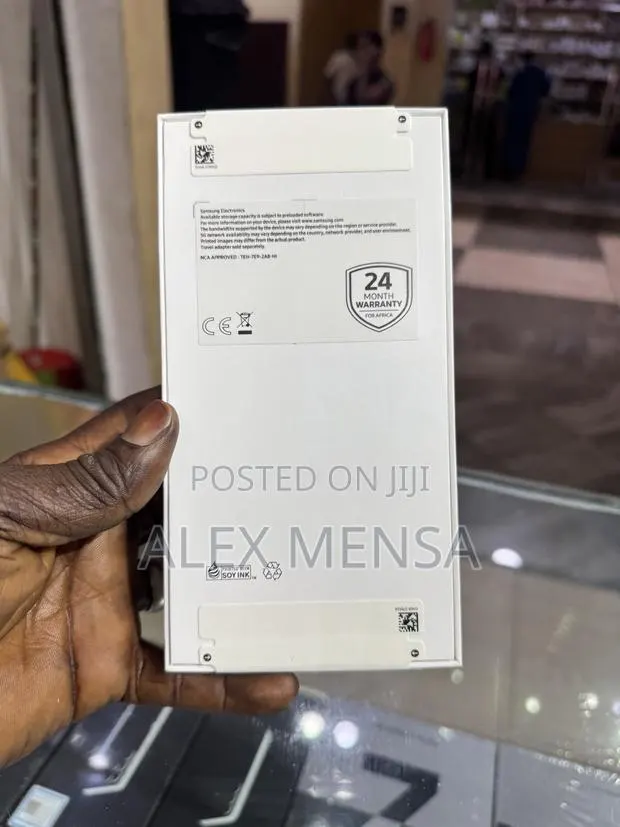 New Samsung Galaxy A57 256 GB Gray · Photo 1