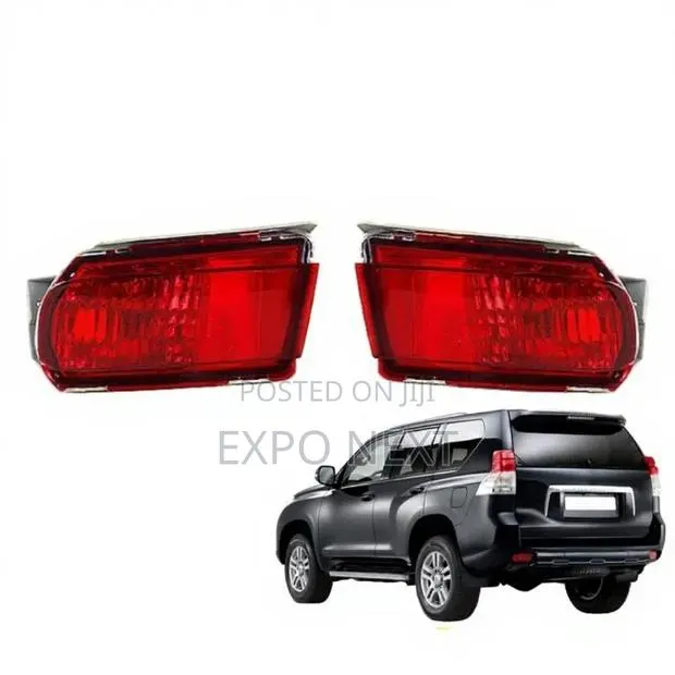 Bumper Reflector Light for Toyota Land Cruiser Prado FJ150 2010-2015 · Photo 1