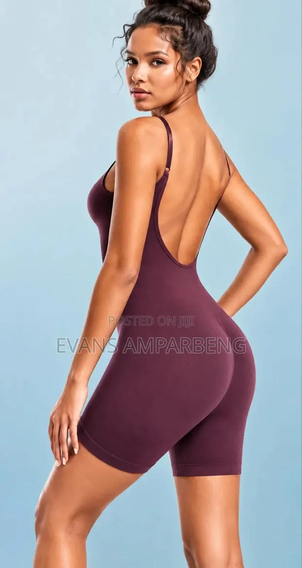Sseamless Jumpsuit (Inner Wear) · Photo 1