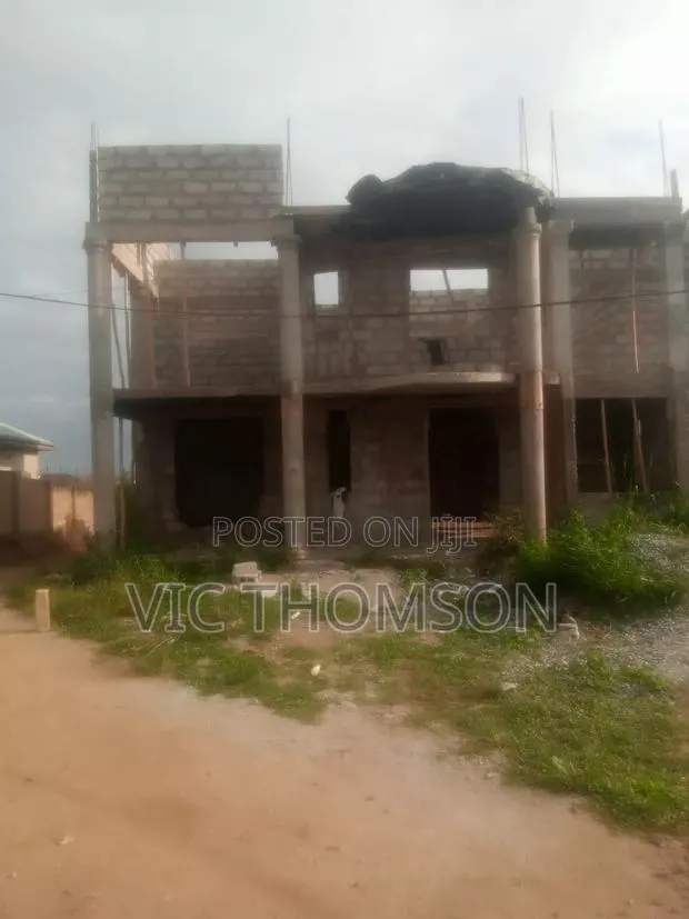 House Building and Construction Services · Photo 1