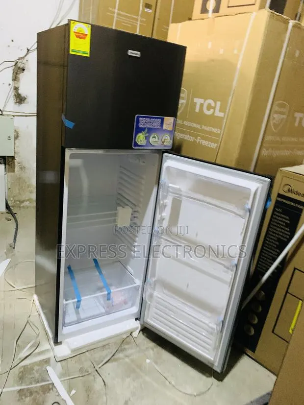 Spectacular Performance Double Door Black Top Freezer Nasf2-45 Nasco · Photo 1