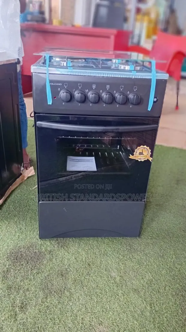 Volcano 4 Burner Gas Cooker With Oven · Photo 1