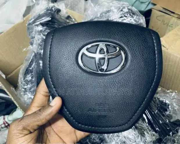 🚗 Toyota Corolla 2014–2018 Airbag Cover Available! Autoparts Japan · Photo 1
