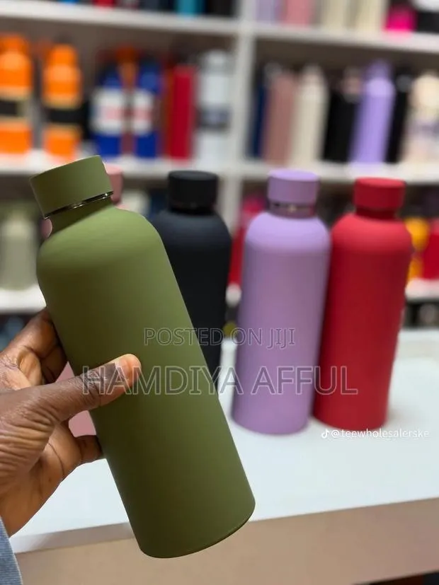 Vacuum Flask Bottle · Photo 1