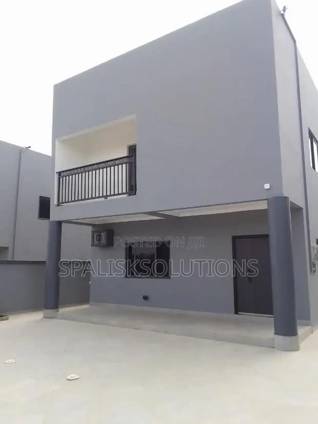 4bdrm House in Gbawe Top Base for sale · Photo 1