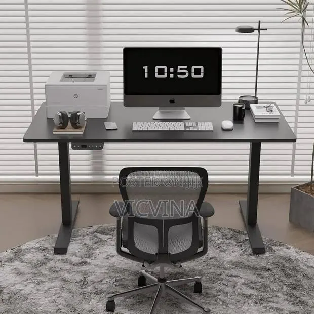 120cm Electric Adjustable Table
