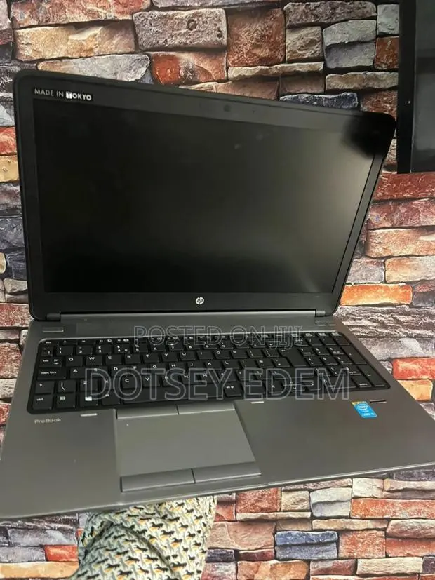 Laptop HP 8GB Intel Core i5 SSD 128GB · Photo 1