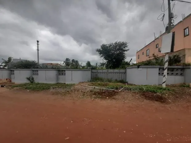 Registered Land for Sale at Hatso Super Market · Photo 1