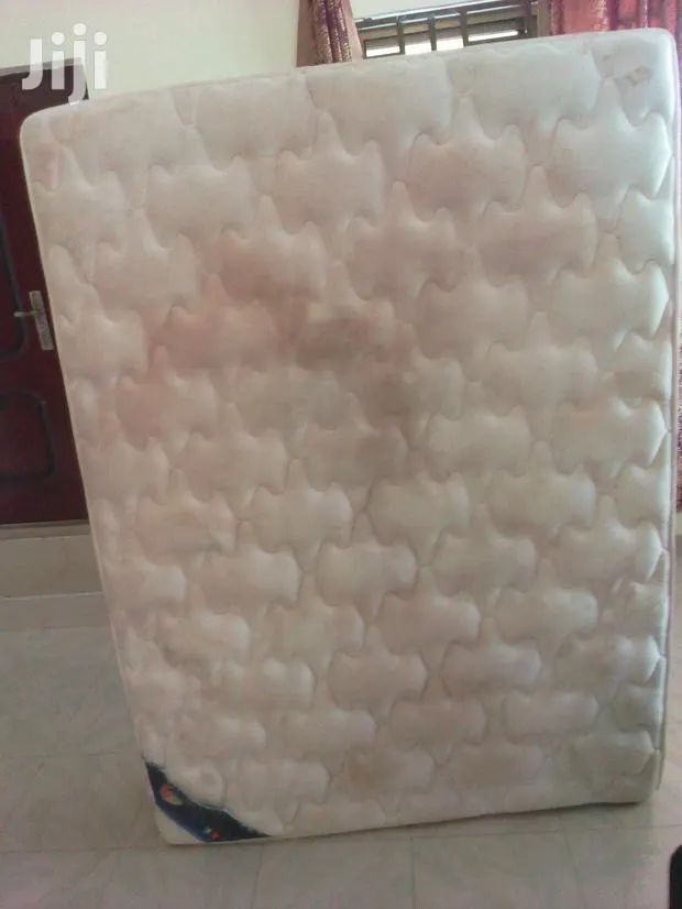 Bed Cleaning · Photo 1
