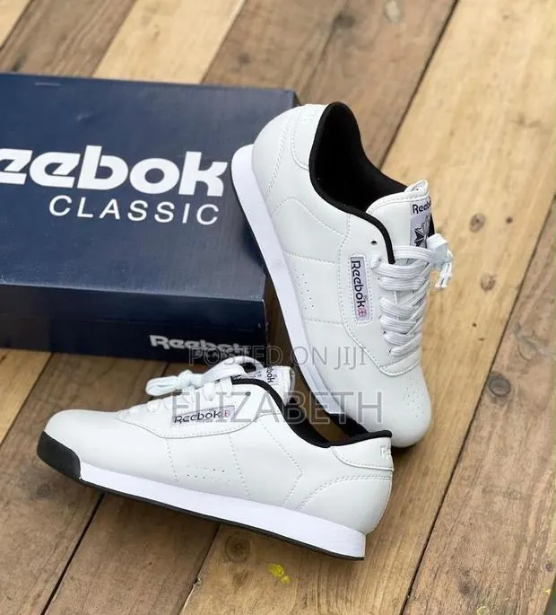 Classic Reebok Princess · Photo 1