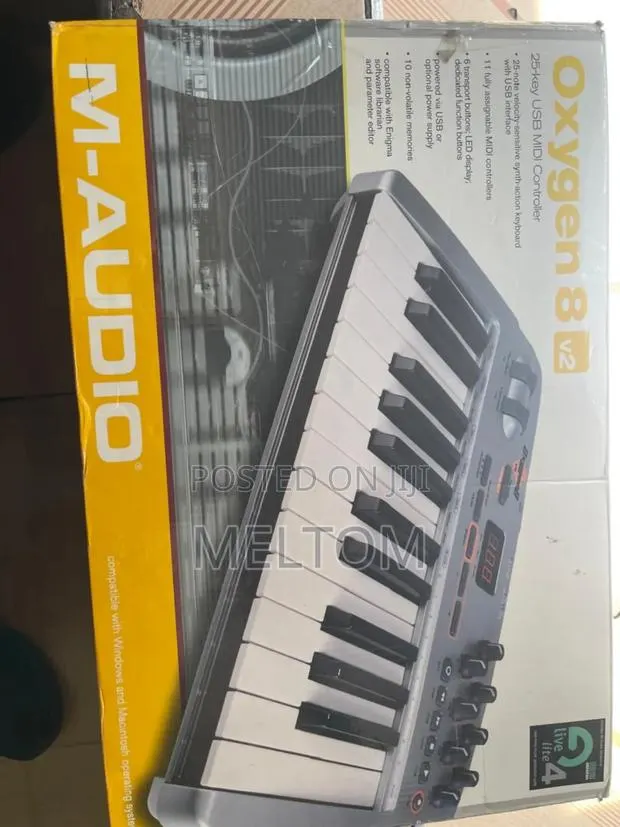 M-audio Oxygen 8v2 25key Usb Midi Keyboard · Photo 1