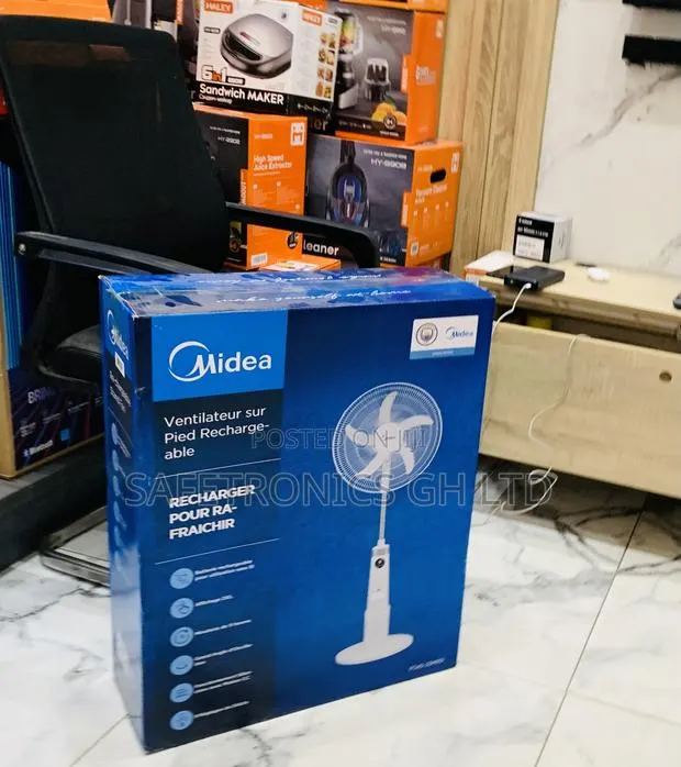 Trust Original 18 Inch Rechargeable Stand Fan Fs45-23mrd · Photo 1