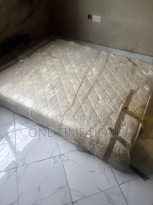 Foreign Mattress · Photo 1