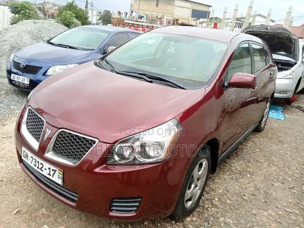 Pontiac Vibe 1.8L 2010 Red · Photo 1
