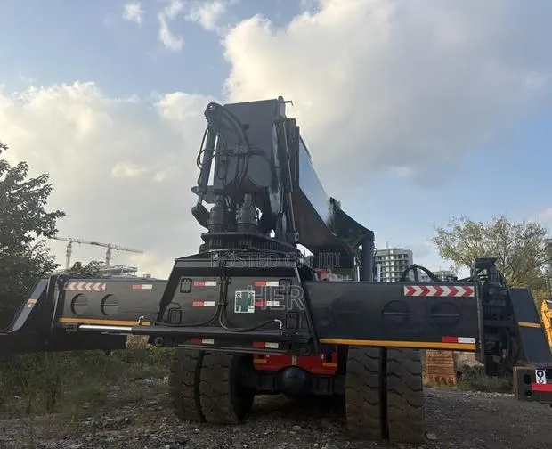 Kalmar DRF450-60S5 Reach Stacker 45 Ton Used Container Handler · Photo 1