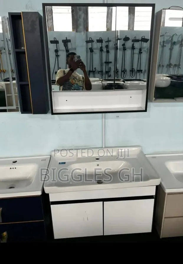 Cabinet Basin With Mirror- 80cm · Photo 1