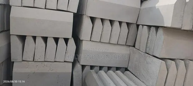 Slabs, Culverts, Kerbs · Photo 1