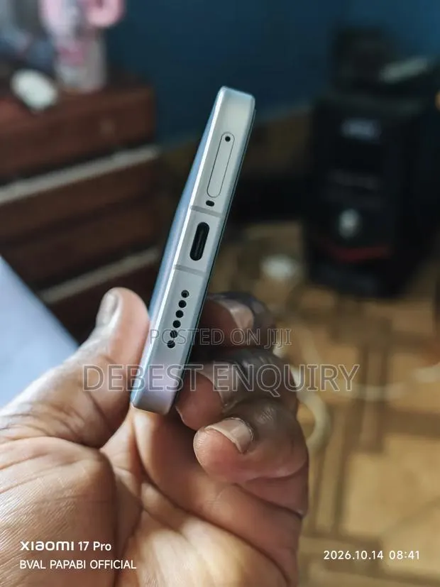 New Xiaomi Redmi Turbo 5 256 GB White · Photo 1