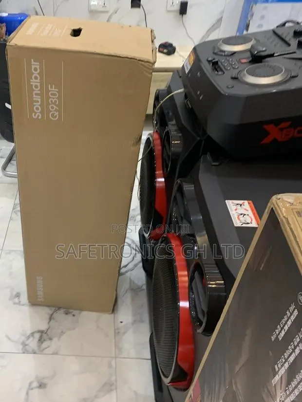 Exclusive Samsung 2025 Q930f Q-Series Dolby Atmos 9.1.4ch Soundbar · Photo 1
