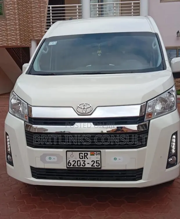 Toyota Haice Available for Rentals 15 Seater Book Now · Photo 1