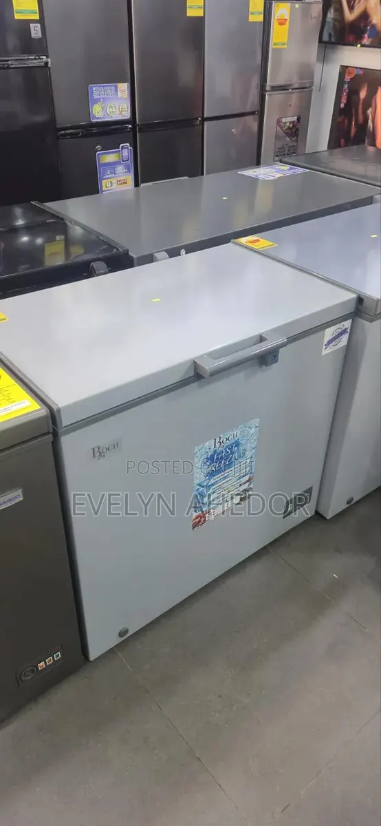 Classic Roch 200L Chest Freezee Silver Colour Fresh in Box for Sale · Photo 1