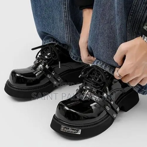 Glossy Black Balenciaga Chunky Platform Derby Shoes Riveted Straps · Photo 1