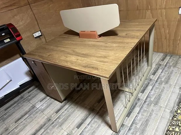 Workstation (2 Seater) · Photo 1