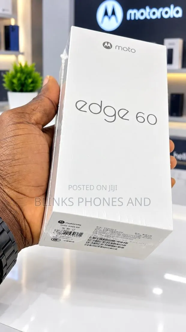New Motorola Edge 60 256 GB Graphite · Photo 1