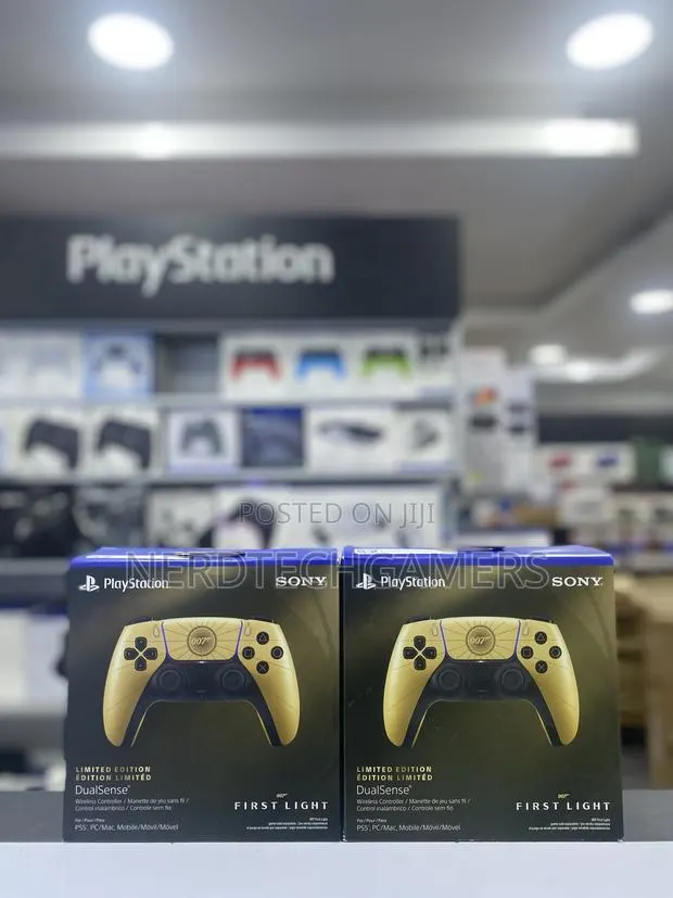 Playstation Controller Limited Edition 007 First Light · Photo 1
