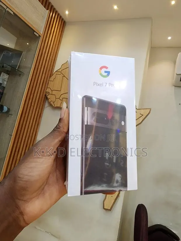 New Google Pixel 7 Pro 128 GB Black · Photo 1