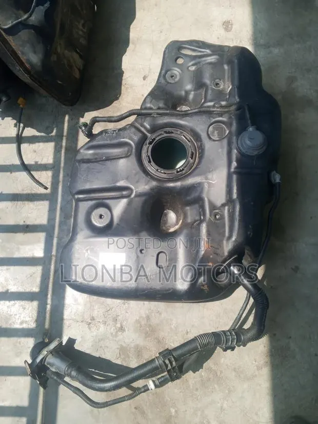 Honda Accord 2022 Fuel Tank · Photo 1
